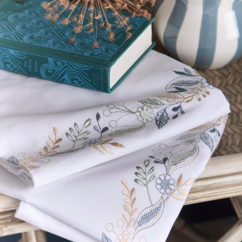 AppleTree Julianna Embroidery Cotton Floral Duvet Cover Set with Pillowcases, Double Duvet Cover Set + 2 Pillowcases
