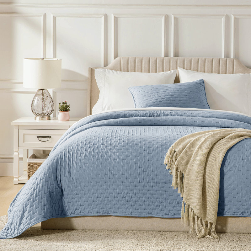 Polyester Quilt Set, King Quilt + 2 Pillowcases, Venetian Blue