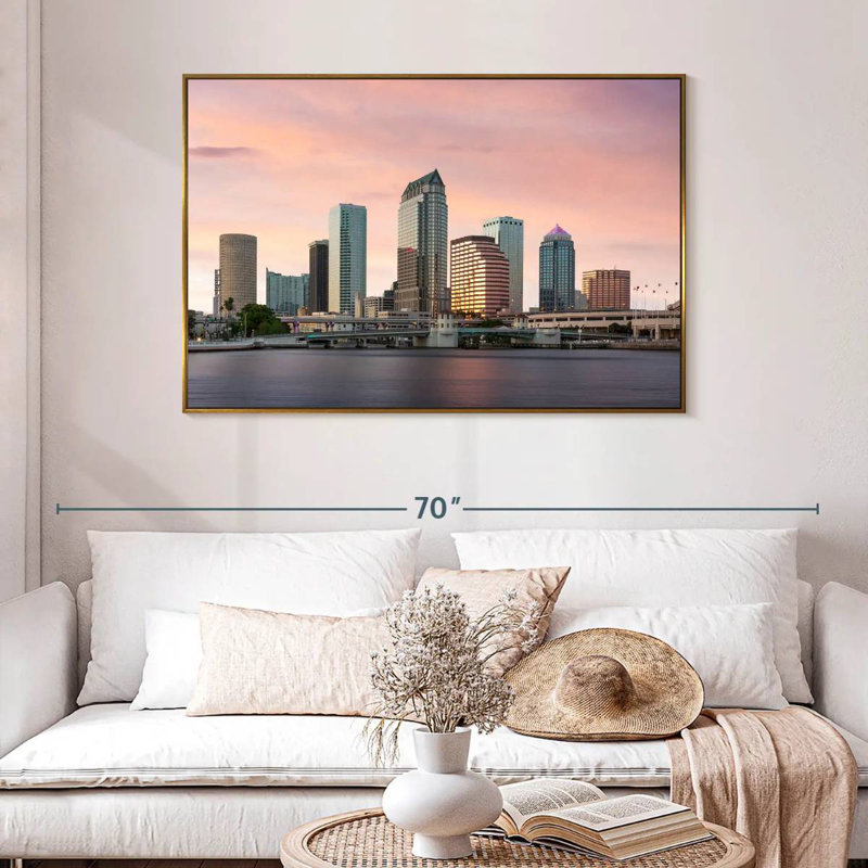 Tampa Bay, 46 po x 31 po, Cadre flottant doré