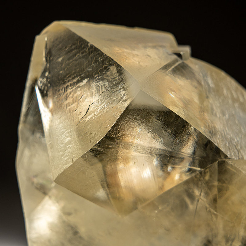 Twinned Calcite from Nasik District, Maharashtra, India