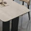 Table de salle à manger élégante et élégante-389071096