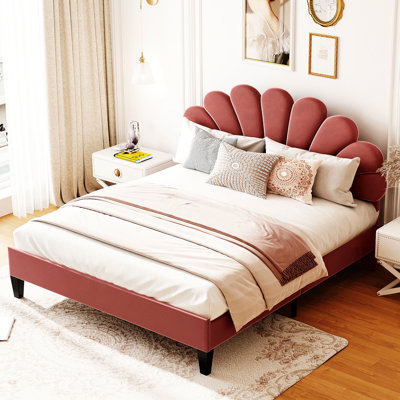 Grand lit tapissier avec tête de lit en velours rouge Bewitching