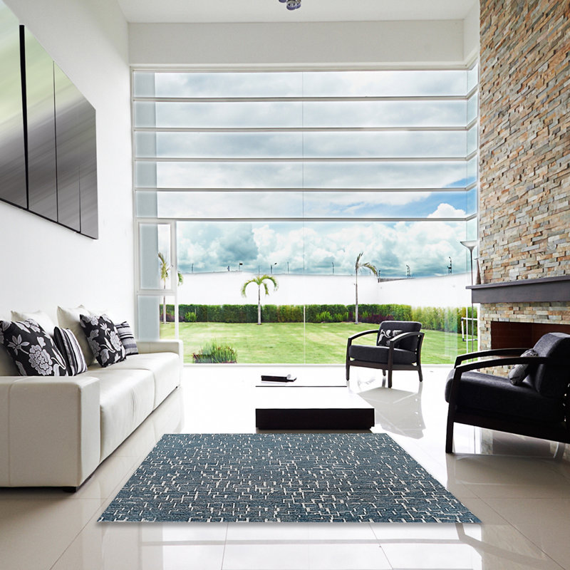 Tapis bleu, Carré 8 pi