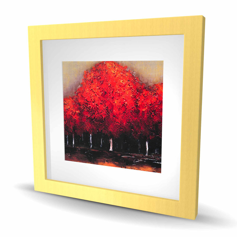 Red Dark Trees - Reproduction mat contemporaine encadrée pour la décoration, H 16 po x l 16 po, Doré