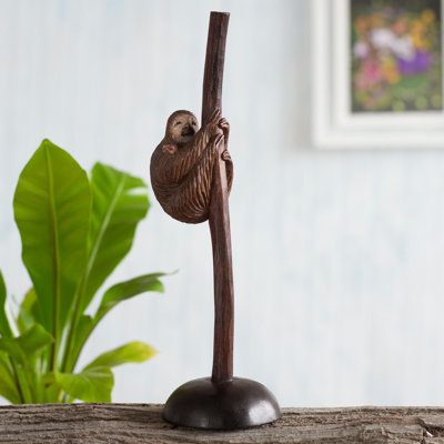 Sculpture en bois fait à la main Trinx