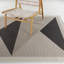 Tapis intérieur / extérieur géométrique tissé à la machine en noir-69758841