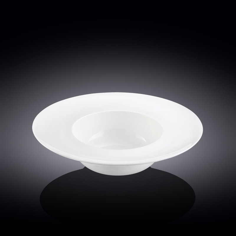 Fine Porcelain 25cm Plate