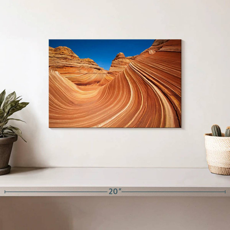 Alvord The Wave Swirling Pattern, 8" H x 12" W