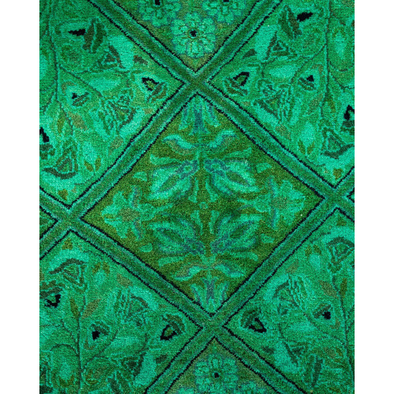 Fine Vibrance One-of-a-Kind 6' 1" X 6' 1" Hand Knotted Area Rug
