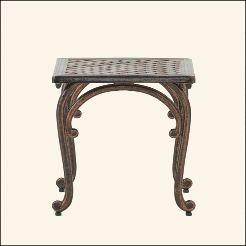 Ensemble de table d'appoint charmant pour l'extérieur