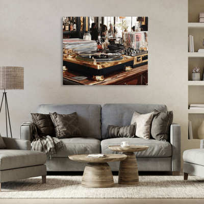 Toile tourne-disque dorée vintage Work Place, design par Franklyn Gregory