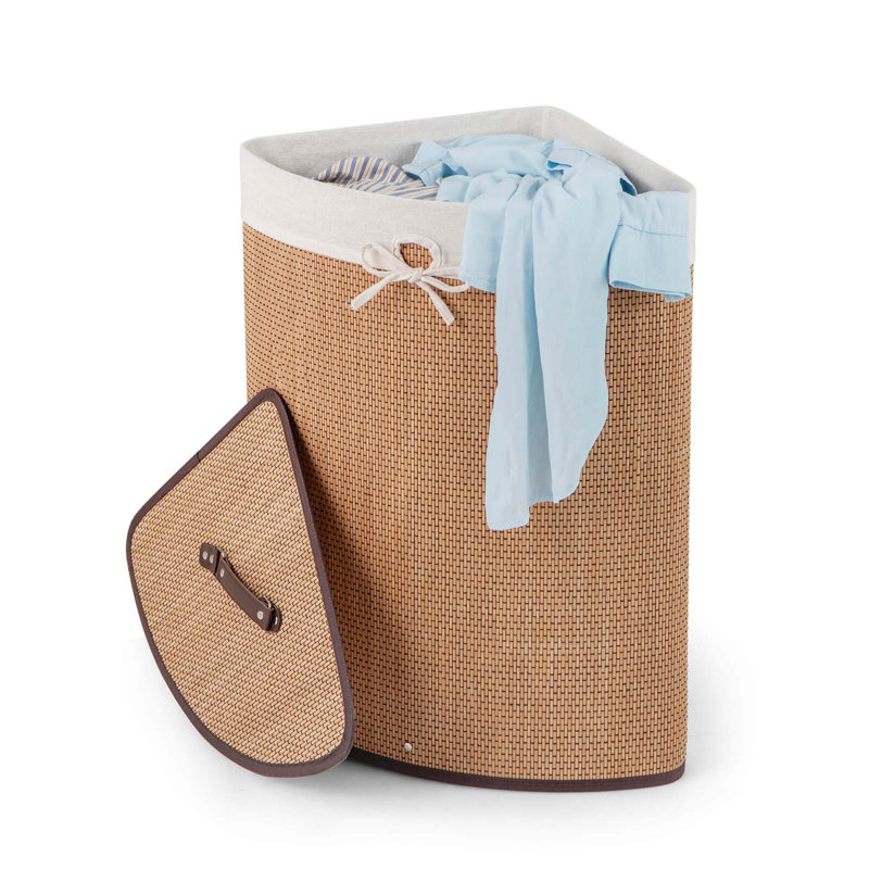 Panier à linge en coin