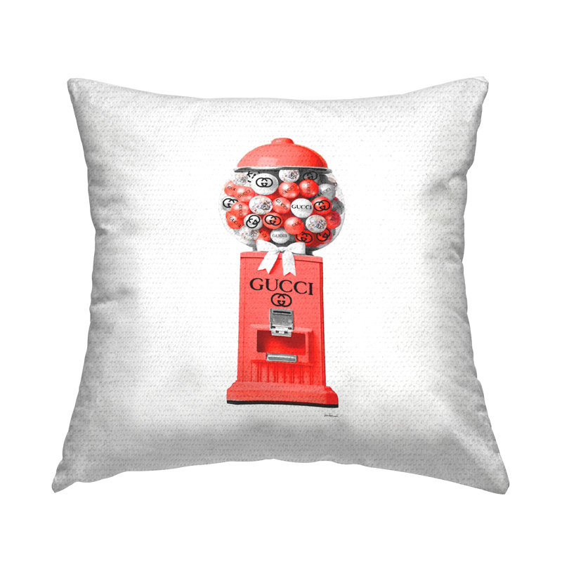 Coussin d'extérieur imprimé Red Gumballs par Amanda Greenwood