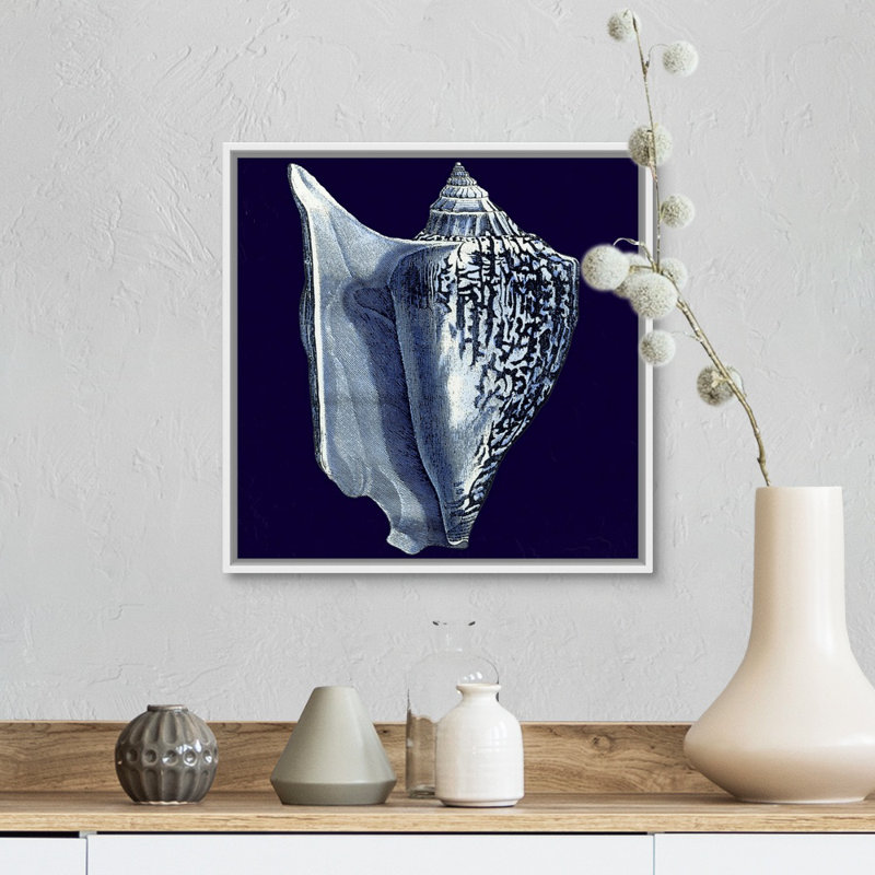 « Indigo shells I » par vision studio-impression, Cadre blanc, H 32 po x l 32 po x 1,75 po