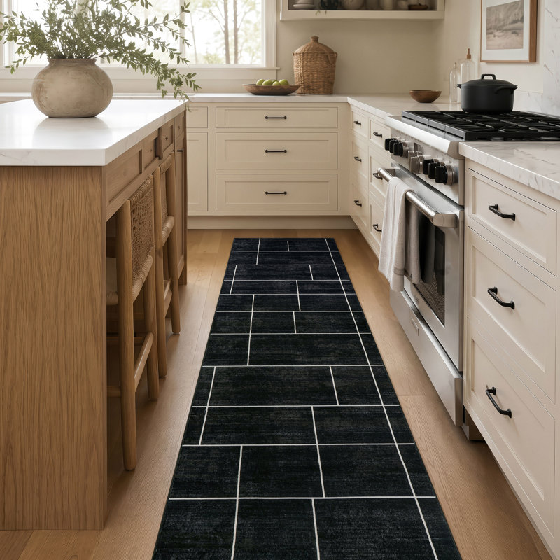 Tapis noir antidérapant Windowpane Grid, 2 pi x 12 pi