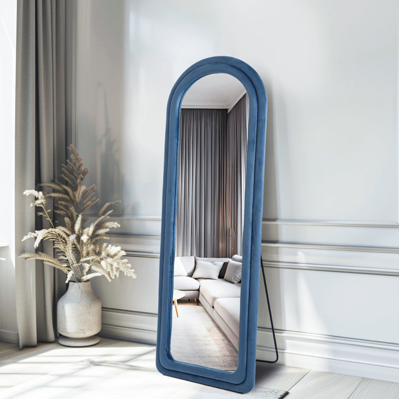 Miroir arqué pleine longueur