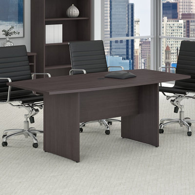 Table de conférence en forme de bateau BBF