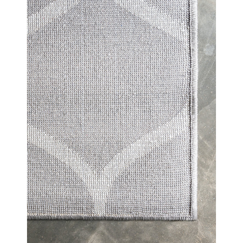 Llanet Geometric Indoor Rug, Rectangle 3'1" x 5'