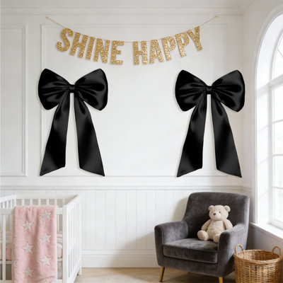 Nœuds surdimensionnés en ruban de satin (ensemble de 2) pour la décoration murale et de porte - ensemble de nœuds de coquettes suspendues réutilisables - avec couche de stabilité interne - toile de fond de chambre de bébé / fête, sommet d'arbre - noir, 40 x 24 po