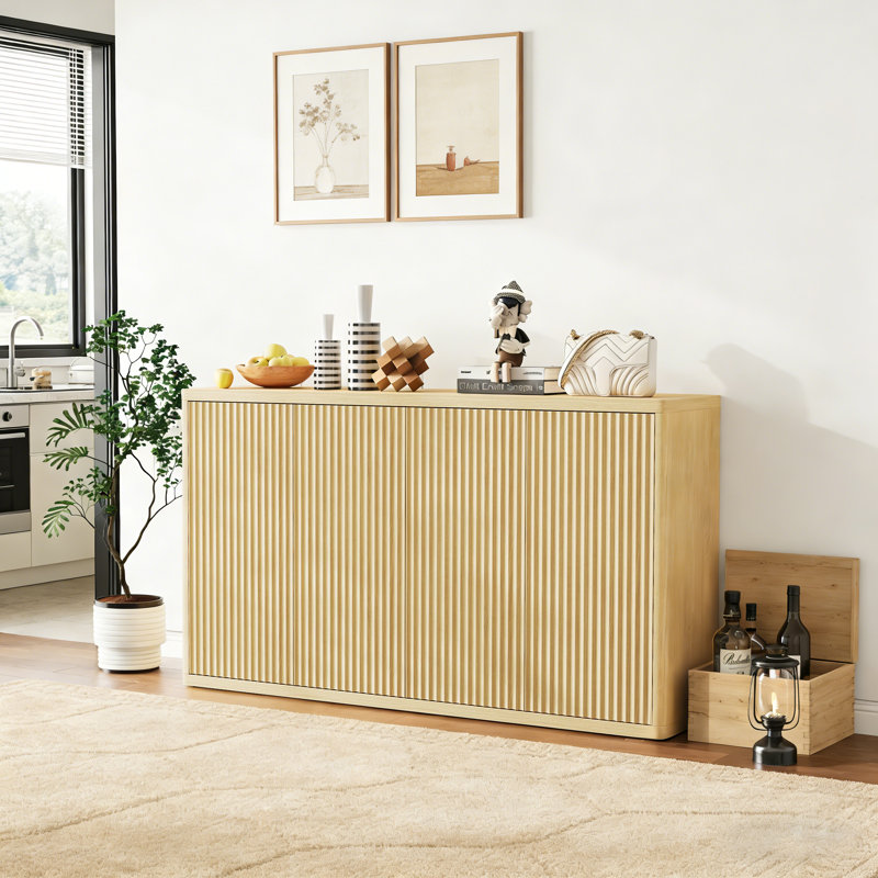 Buffet cannelé avec rangement, buffet de 66,3 po de largeur avec 4 portes et tablettes réglables, crédence moderne pour cuisine, vestibule, salon, salle à manger - naturel