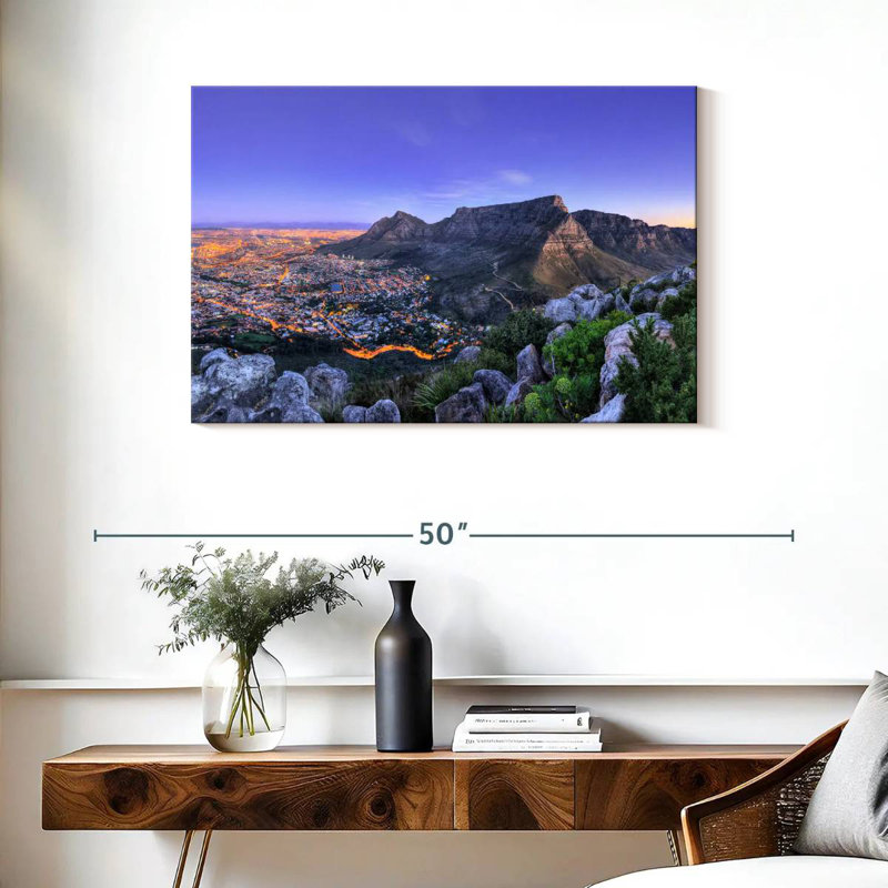Nicci Cape Town Charm