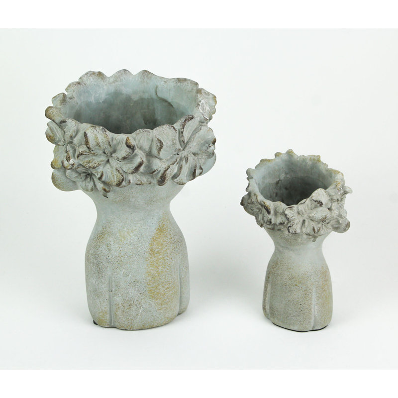 Furtek Statue Planter