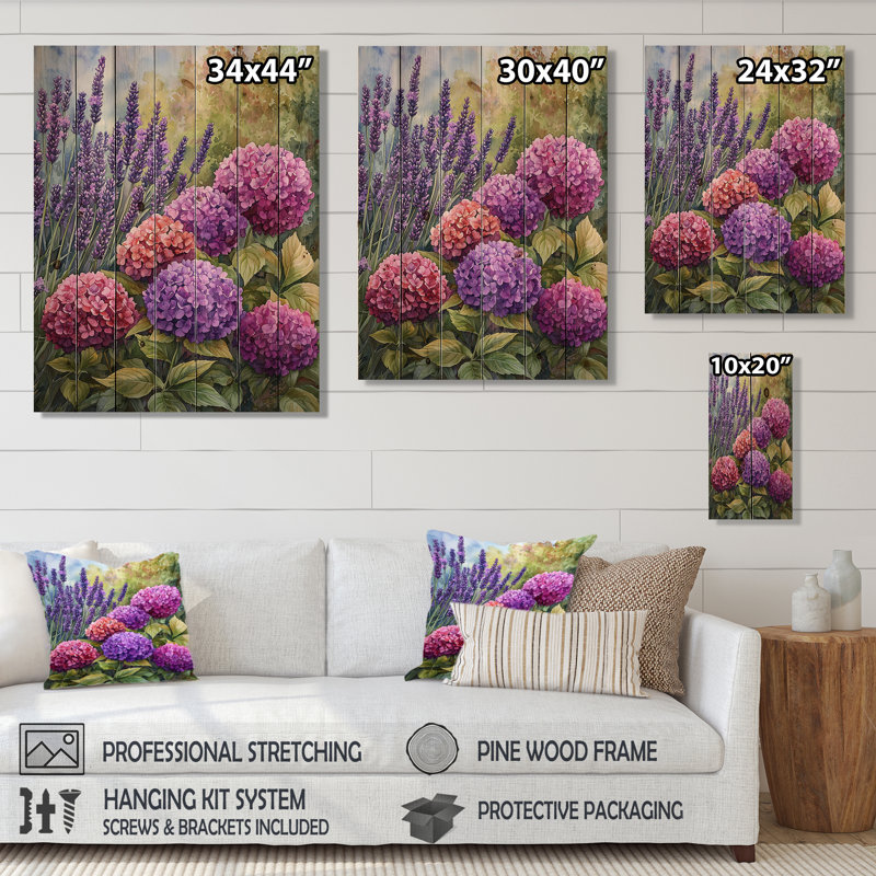 Hortensias et jardin de lavande I - impression d'hortensias sur bois de pin naturel, H 20 po x l 10 po x P 0,78 po