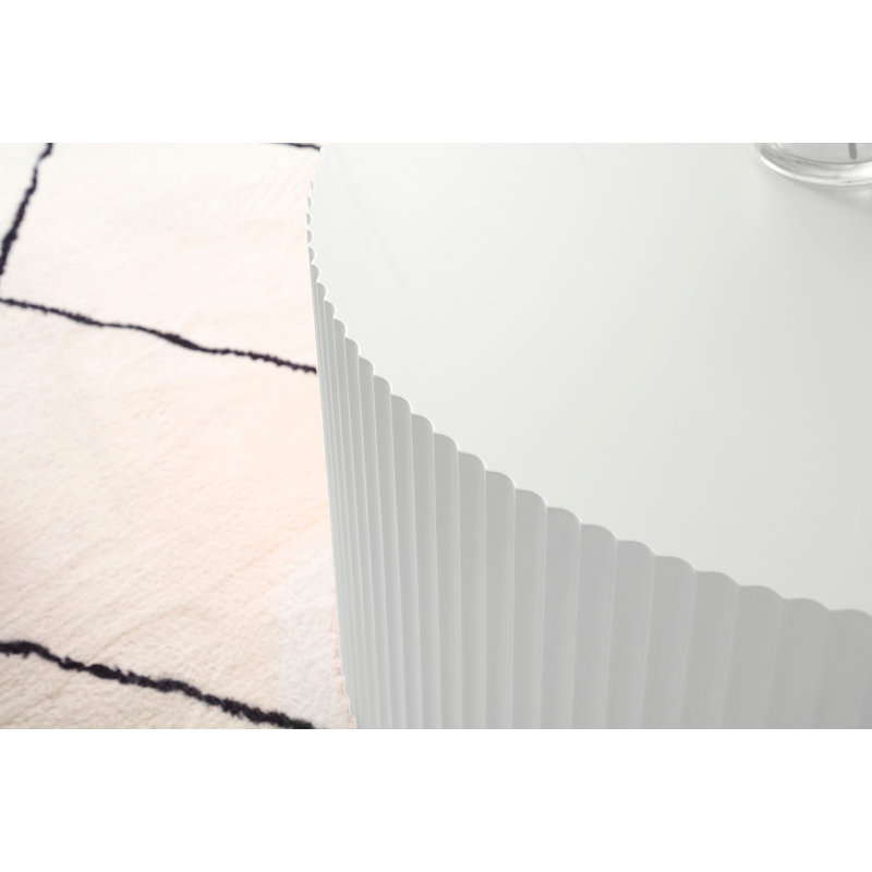 Table basse ronde contemporaine avec relief fabriqué à la main, .435,43 pouces, blanc, Blanc