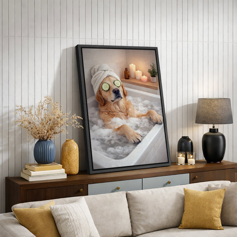 «Relaxing Golden Retriever Spa Bath», impression sur toile, impression sur toile encadrée, H 36 po x l 24 po x P 1,5 po