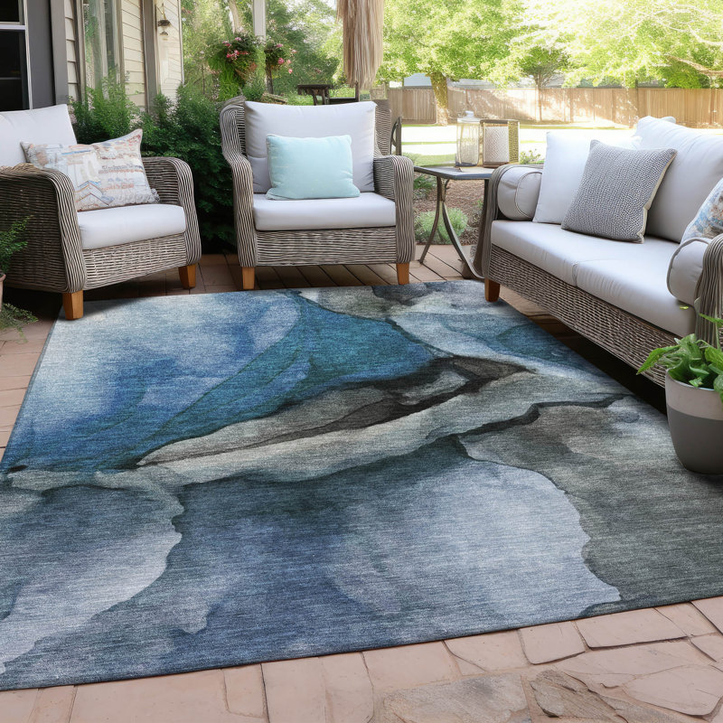 Tapis bleu intérieur / extérieur lavable à la machine Xhevrie, Rectangle 2 pi 6 po x 3 pi 10 po