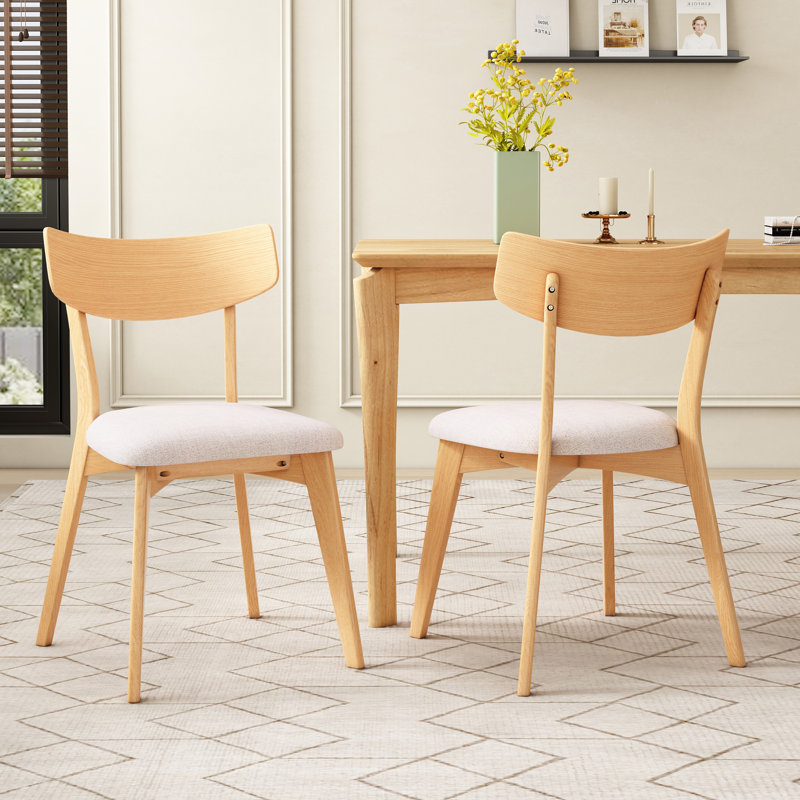 Chaise de salle à manger moderne en bois d'hévéa avec siège rembourré Hana, Naturel, Blanc
