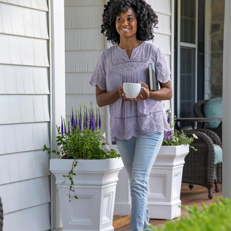 Classic White High-Density Plastic Self-Watering Planter Box