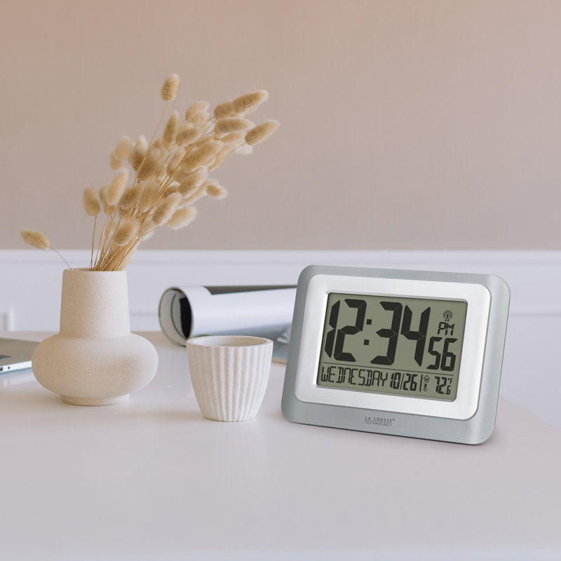 Horloge numérique numérique avec température intérieure, Gris froid / argent