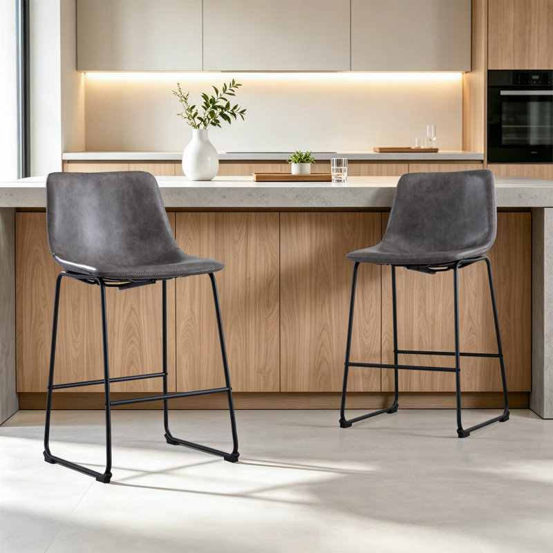 Tabouret de bar et de comptoir rembourré Halterman, gris, Tabouret de bar (siège d'une hauteur de 28,94 po)