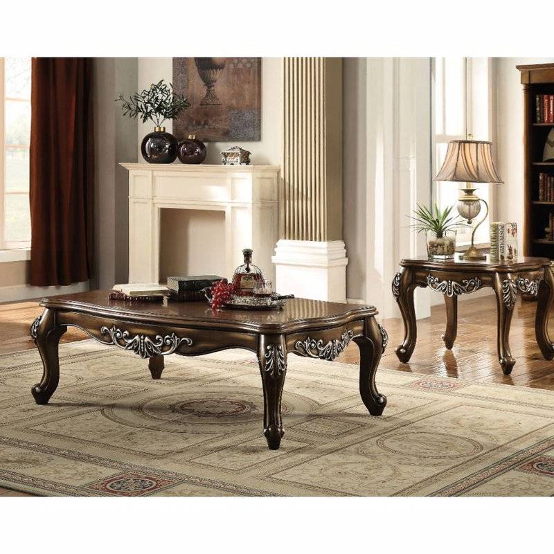 Rectangular Coffee Table Of Antique Oak With Queen Legs, Suitable For Decor Adornment, Scalloped Wood Top Finish, Support, 20 Inches In Height, 57 Width, 35 Depth Featuring Ideal Beverage