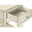 Table d'appoint transitionnelle en placage blanc antique avec rangement pour la chambre et le salon