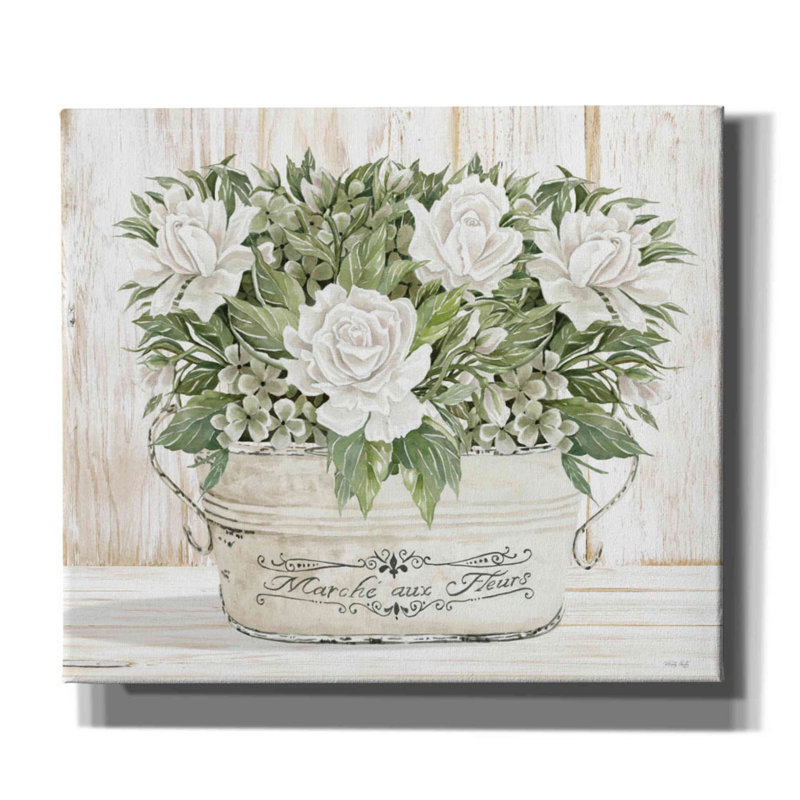 «Roses in White» par Cindy Jacobs, art mural sur toile, H 26 po x l 30 po x P 1,5 po