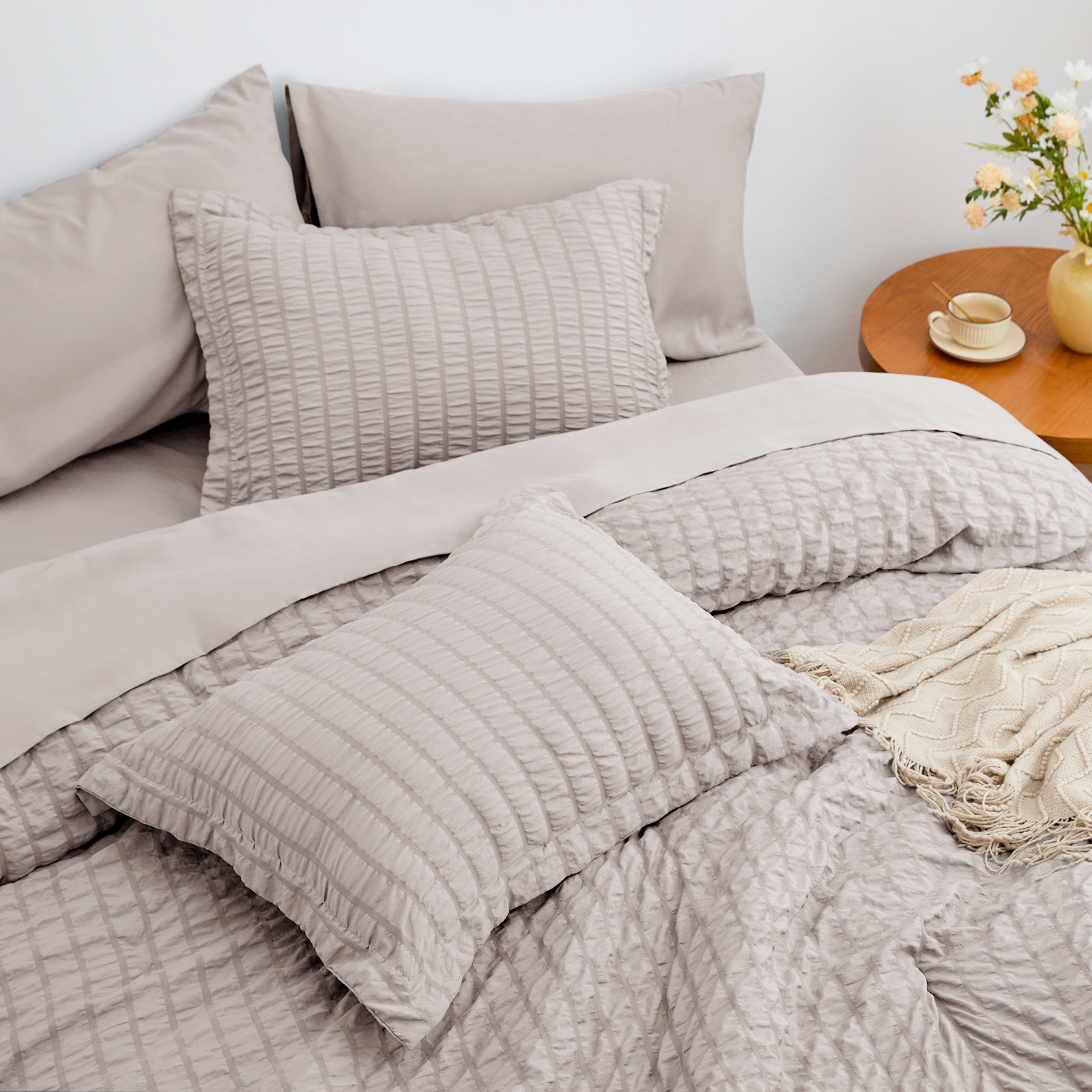 Bedding, Burlwood, Queen-7 Pieces