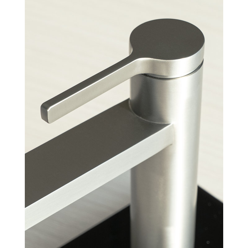 Robinet de lavabo de salle de bain moderne à poignée simple Tinian, Nickel brossé