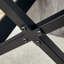 Table de salle à manger ronde avec quatre pieds robustes-1530460334