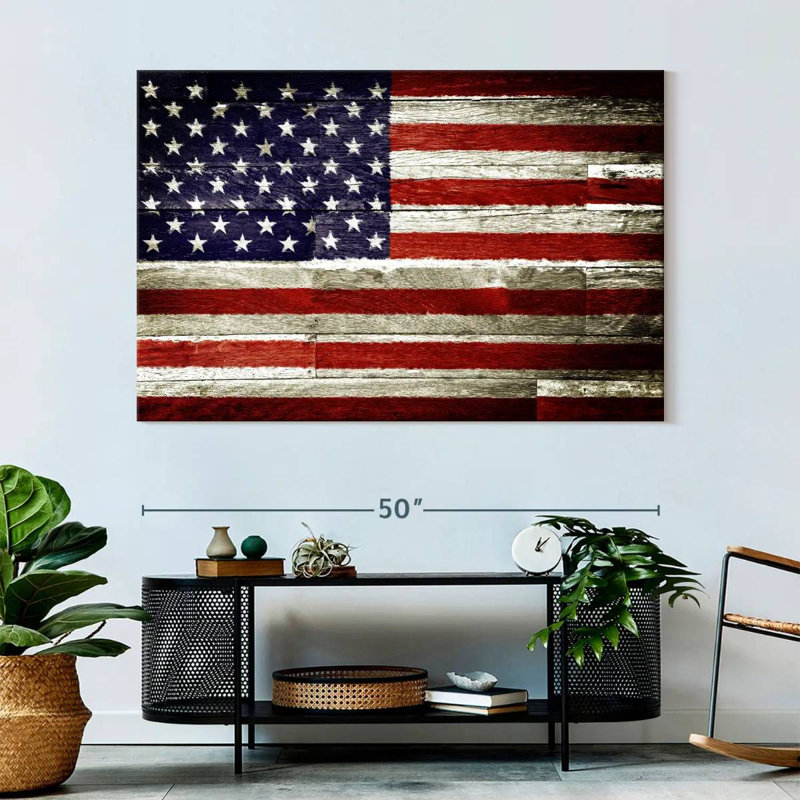 Borges American Flag Rustic, 34" H x 51" W