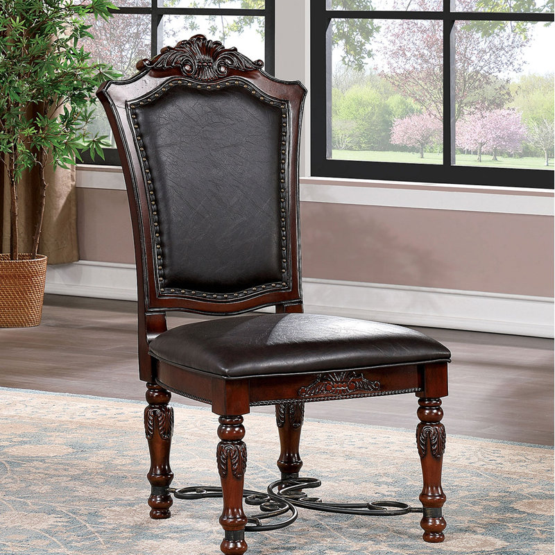 Ensemble de chaises d'appoint majestueux 2 pièces Majestic Traditional