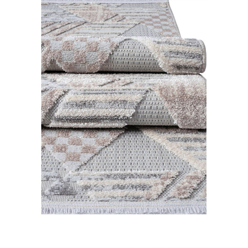 Runner Amilya Machine Made Indoor / Outdoor Area Rug, Runner 2'7" x 11'5"