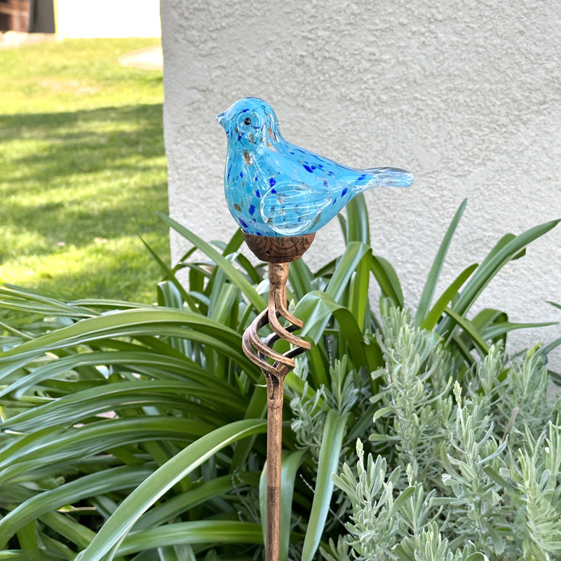 Piquet de jardin solaire en verre soufflé à la main Exhart, 6 par 31 pouces, Bleu clair