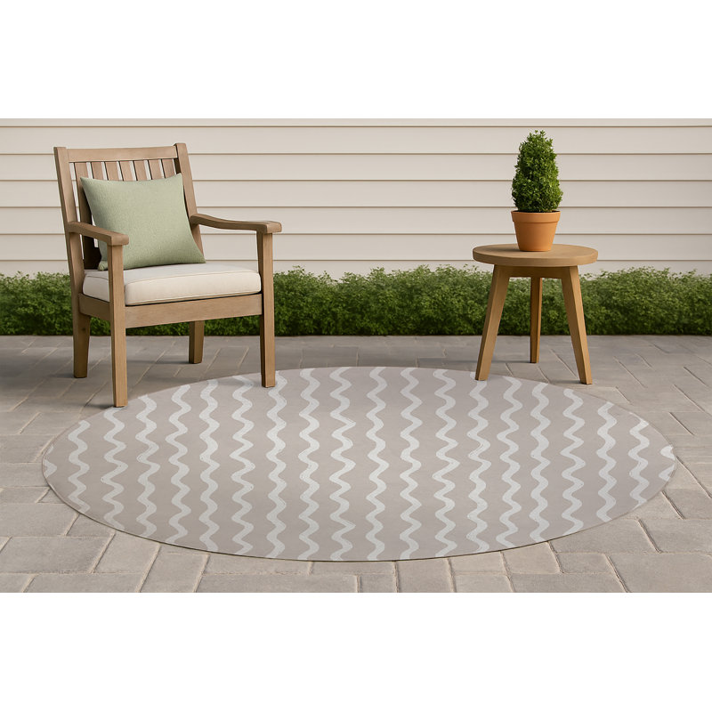 Wiggle Row Non-Slip Outdoor Rug, Round 5'