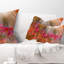 Coussin de soleil au-dessus du jardin avec coussins lombaires floral