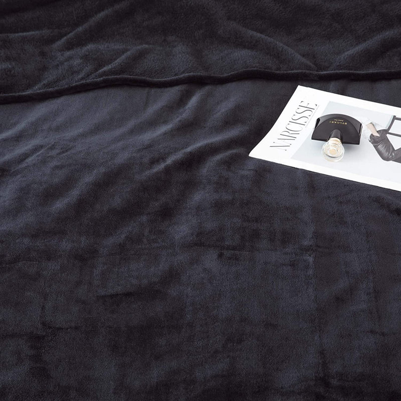 Zygi Reversible Mink Faux Plush Fur Fleece Throw/ Blanket, Black, 150cm x 130cm