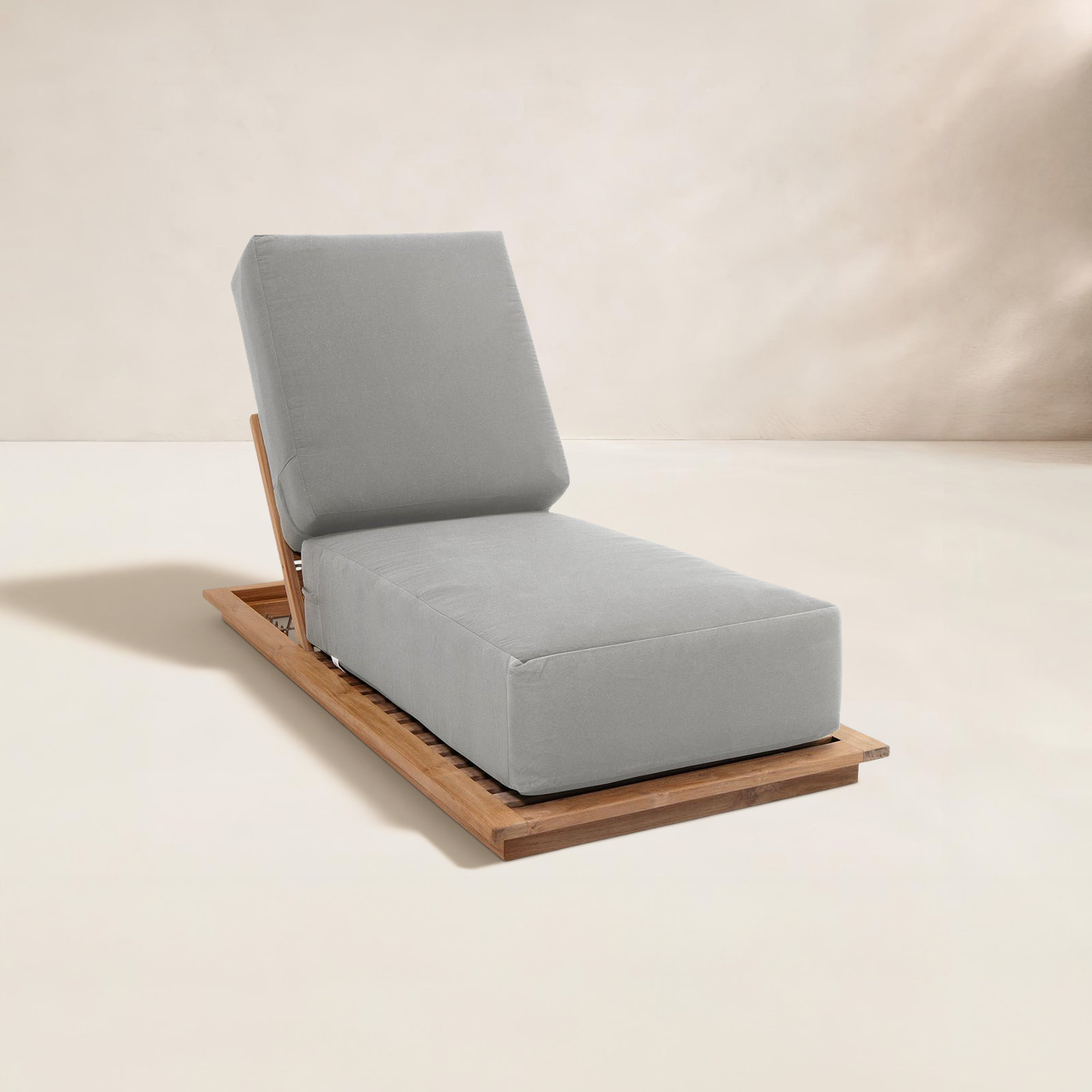 Varenna 27.5'' Outdoor Teak Chaise Lounge, Granite