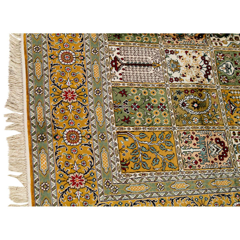 Hand Woven Oriental Area Rug