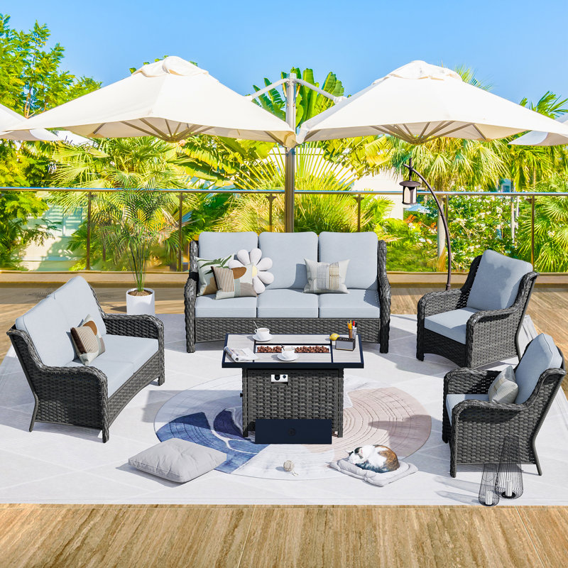 5 - Person Patio Conversation Set with Cushions, Yes, Gray